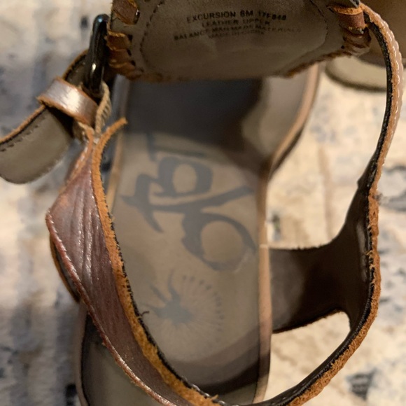 OTBT EXCURSION metallic leather wedges women’s size 6 - Picture 8 of 13